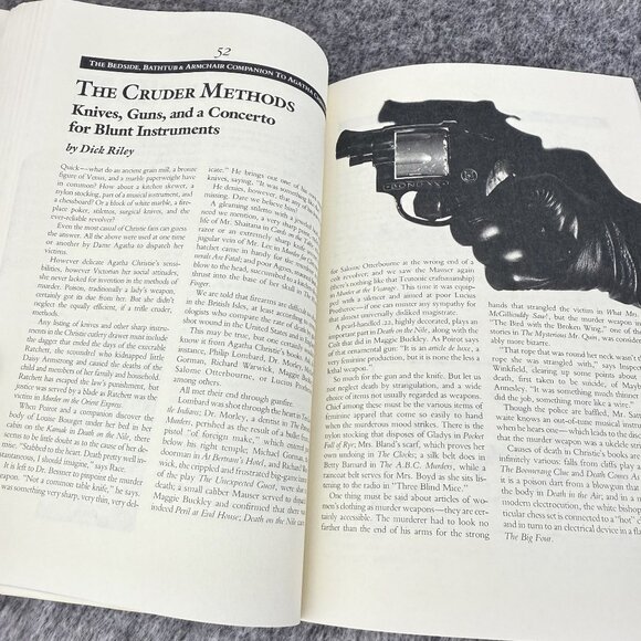 ✅The New Bedside Armchair Companion to Agatha Christie +Curtain PB Book Lot of 2 - Picture 8 of 8